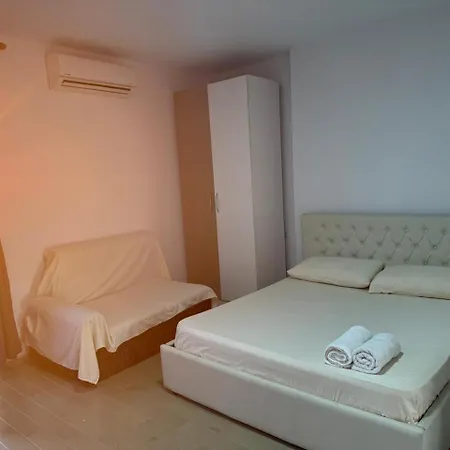 Aprtment Urbannest Апартаменты *