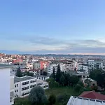 Aprtment Urbannest Apartment *