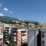 Aprtment Urbannest Tirana