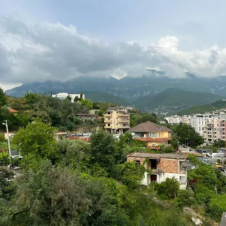 Aprtment Urbannest تيرانا
