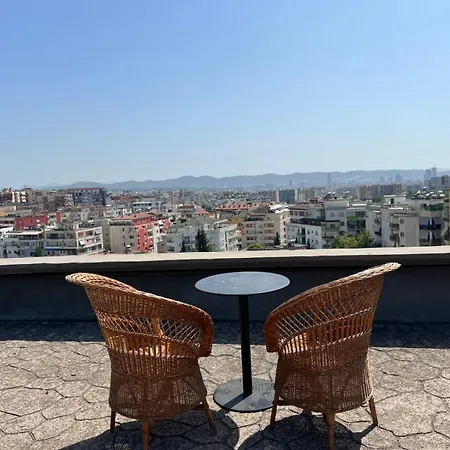 Aprtment Urbannest شقة *