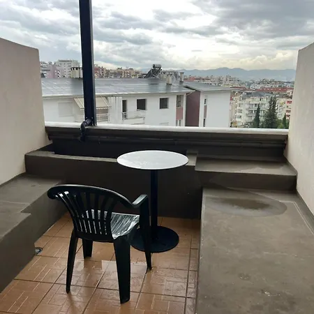 شقة Aprtment Urbannest تيرانا