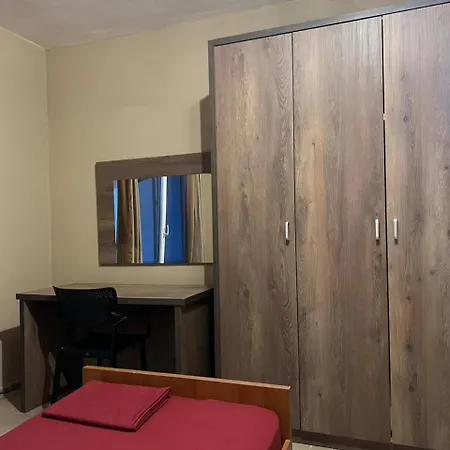 شقة Aprtment Urbannest