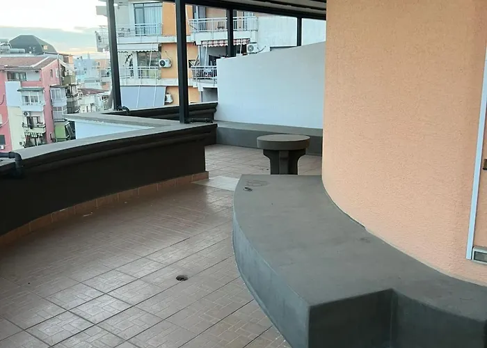 شقة Aprtment Urbannest