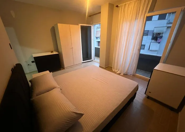 شقة Aprtment Urbannest تيرانا
