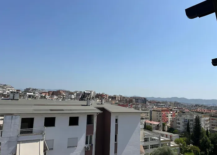 Aprtment Urbannest شقة *