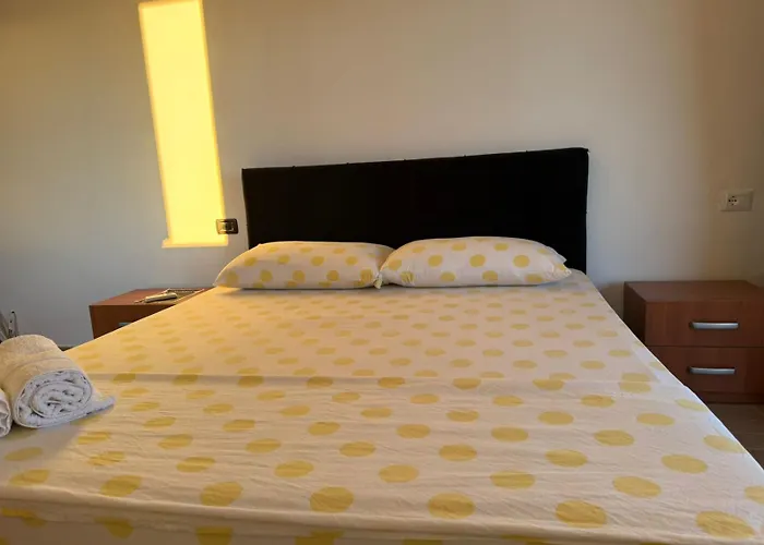 Aprtment Urbannest Apartment *