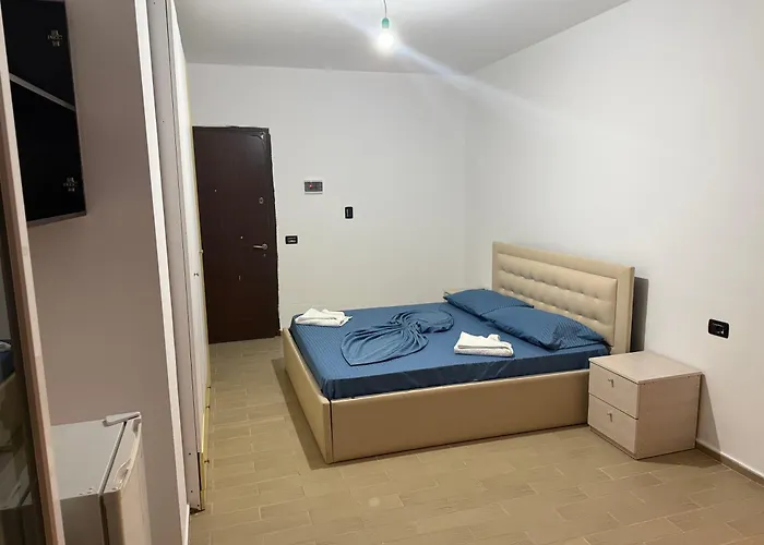 Aprtment Urbannest شقة